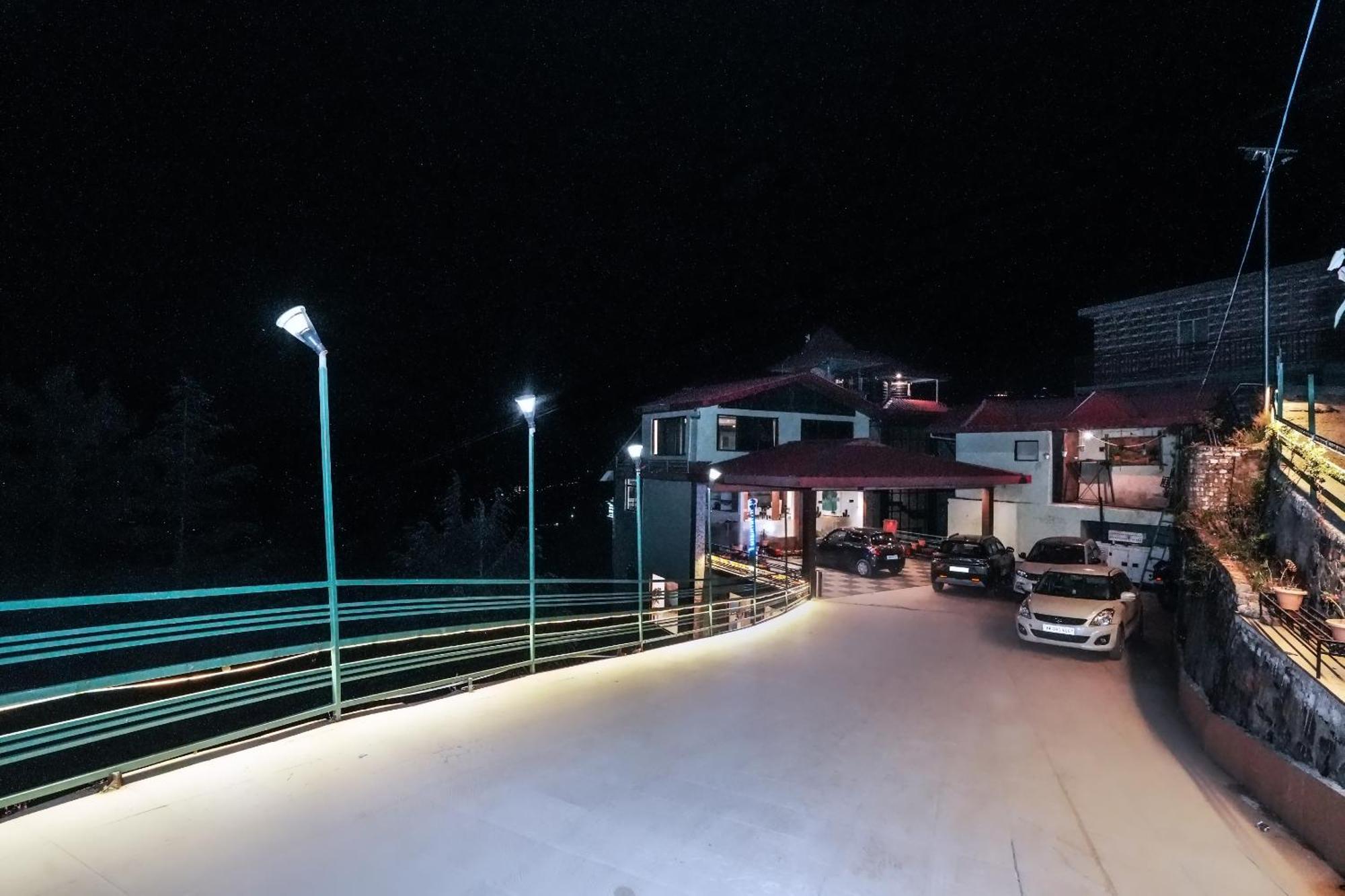 Himalayan Mountain And Valley View - Garden With Bonefire - Ample Parking - Luxury Balcony Rooms -By Aachman Stays!! Mashobra Shimla Luaran gambar