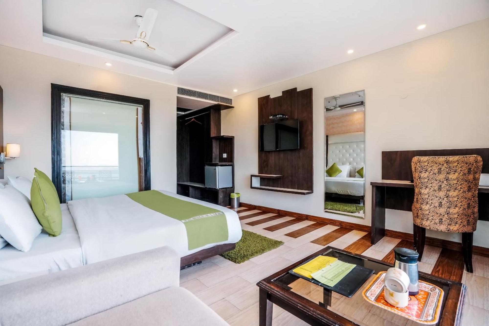 Himalayan Mountain And Valley View - Garden With Bonefire - Ample Parking - Luxury Balcony Rooms -By Aachman Stays!! Mashobra Shimla Luaran gambar